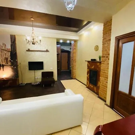 Loft On Kirava 1 Апартаменти Мінськ